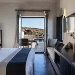 Nimbus Santorini 4*