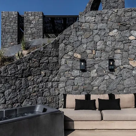 Nimbus Santorini Oia