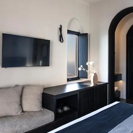 Nimbus Santorini Lägenhetshotell 4*