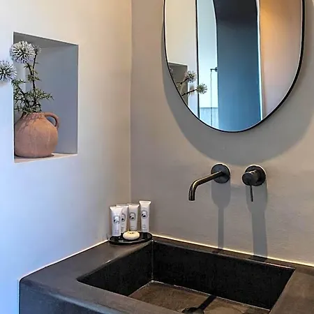 Nimbus Santorini 4*