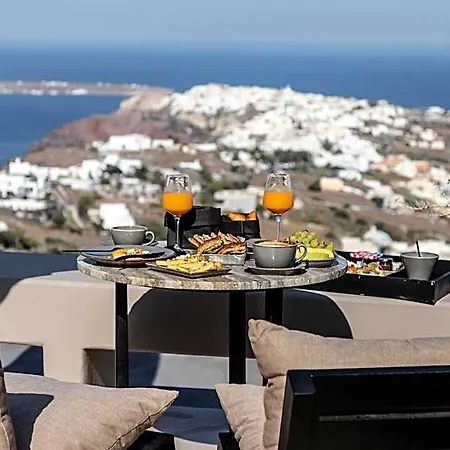 Nimbus Santorini 4* أويا