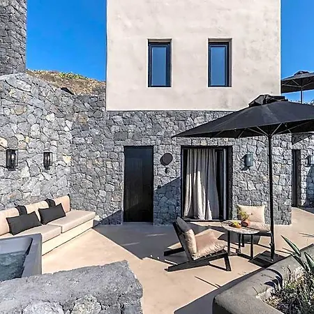 Nimbus Santorini 4* أويا