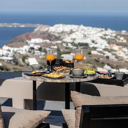 Nimbus Santorini 4* أويا
