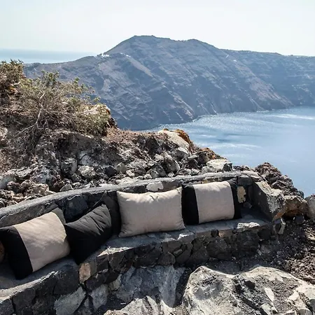 Nimbus Santorini