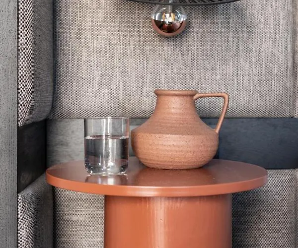 Nimbus Santorini Aparthotel