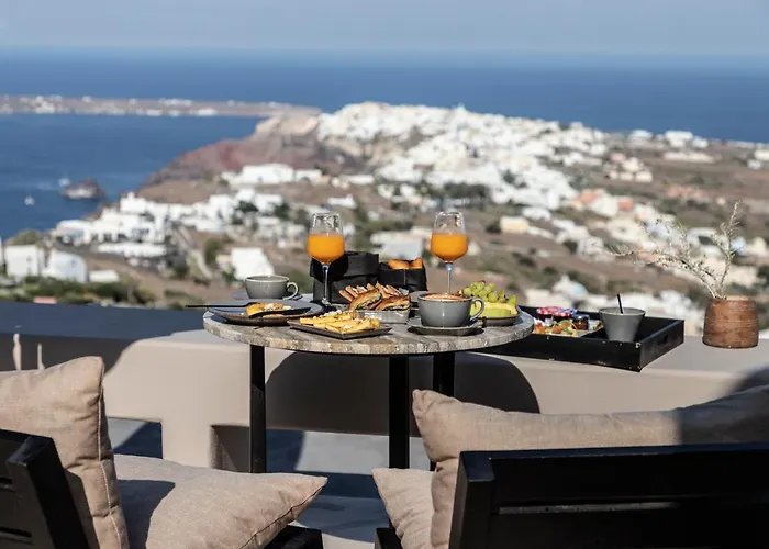 Nimbus Santorini 4* Oia (Santorini)