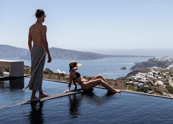 Nimbus Santorini Aparthotel Oia